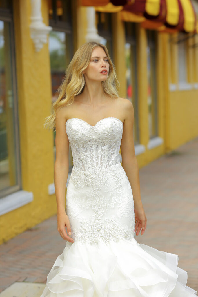 Randy Fenoli Ariel Dress back - White Satin Bridal Boutique Ottawa - Designer & Luxury Wedding Gown - Off the rack & custom order - Bridal Seamstress